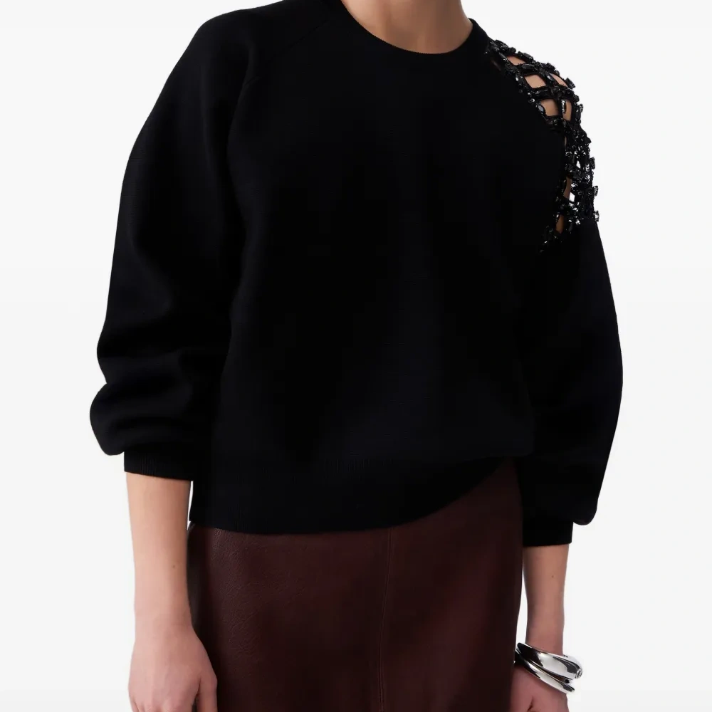 Свитер с круглым вырезом