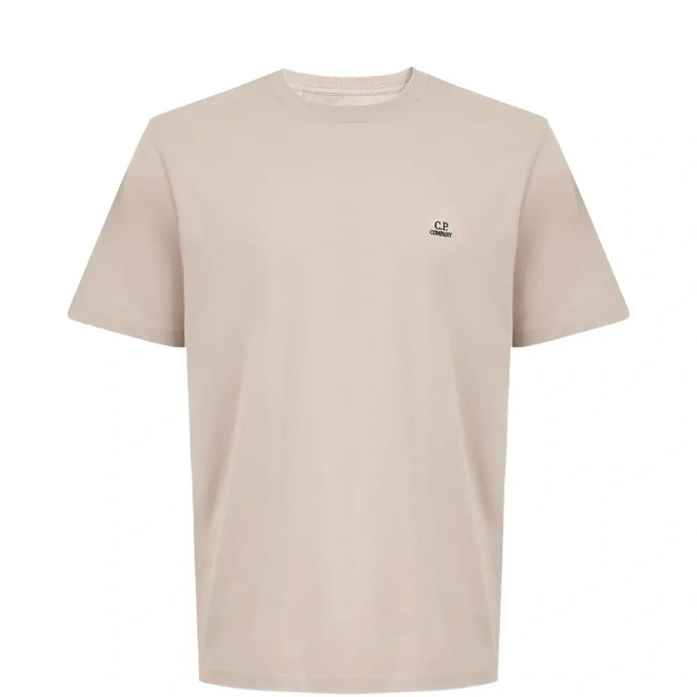 Футболка с логотипом