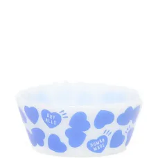 Чашка с узором в виде сердечек