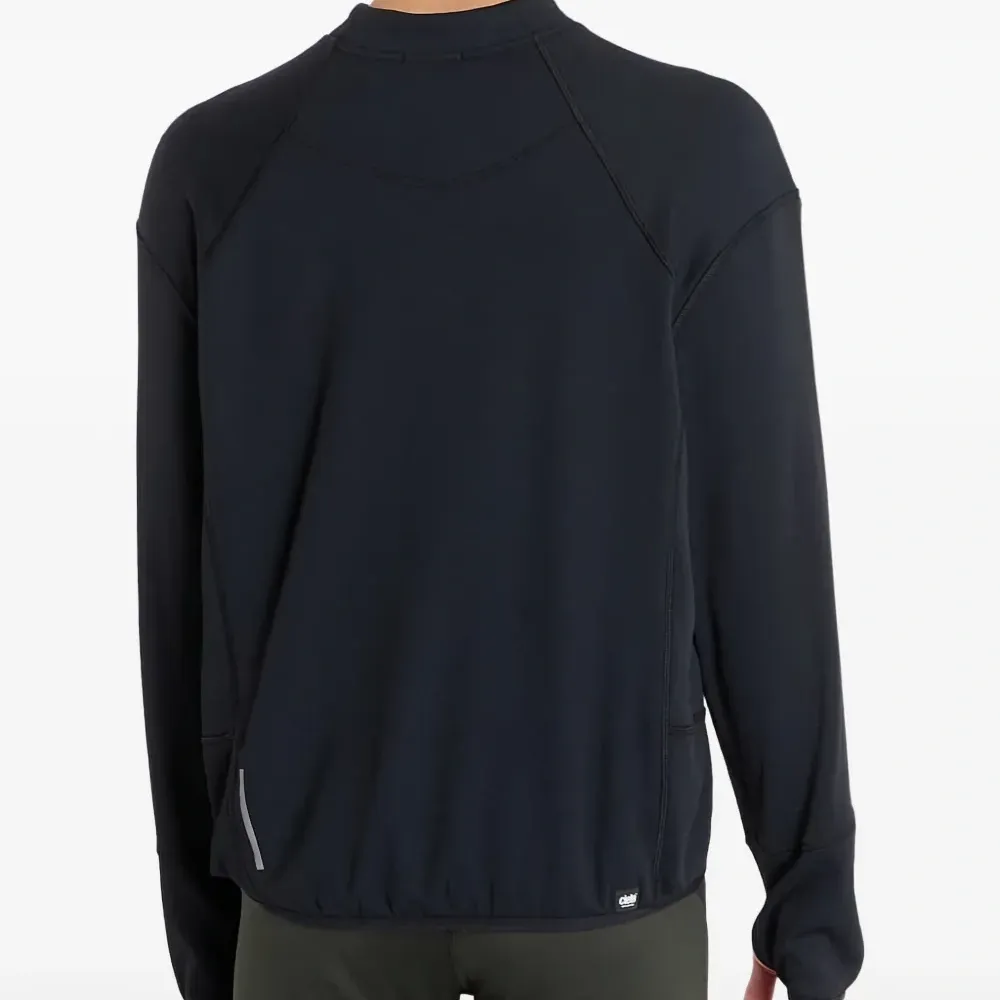 Спортивный свитшот с круглым вырезом и длинными рукавами