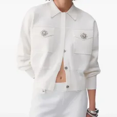 Вязаный жакет с украшениями из драгоценных камней