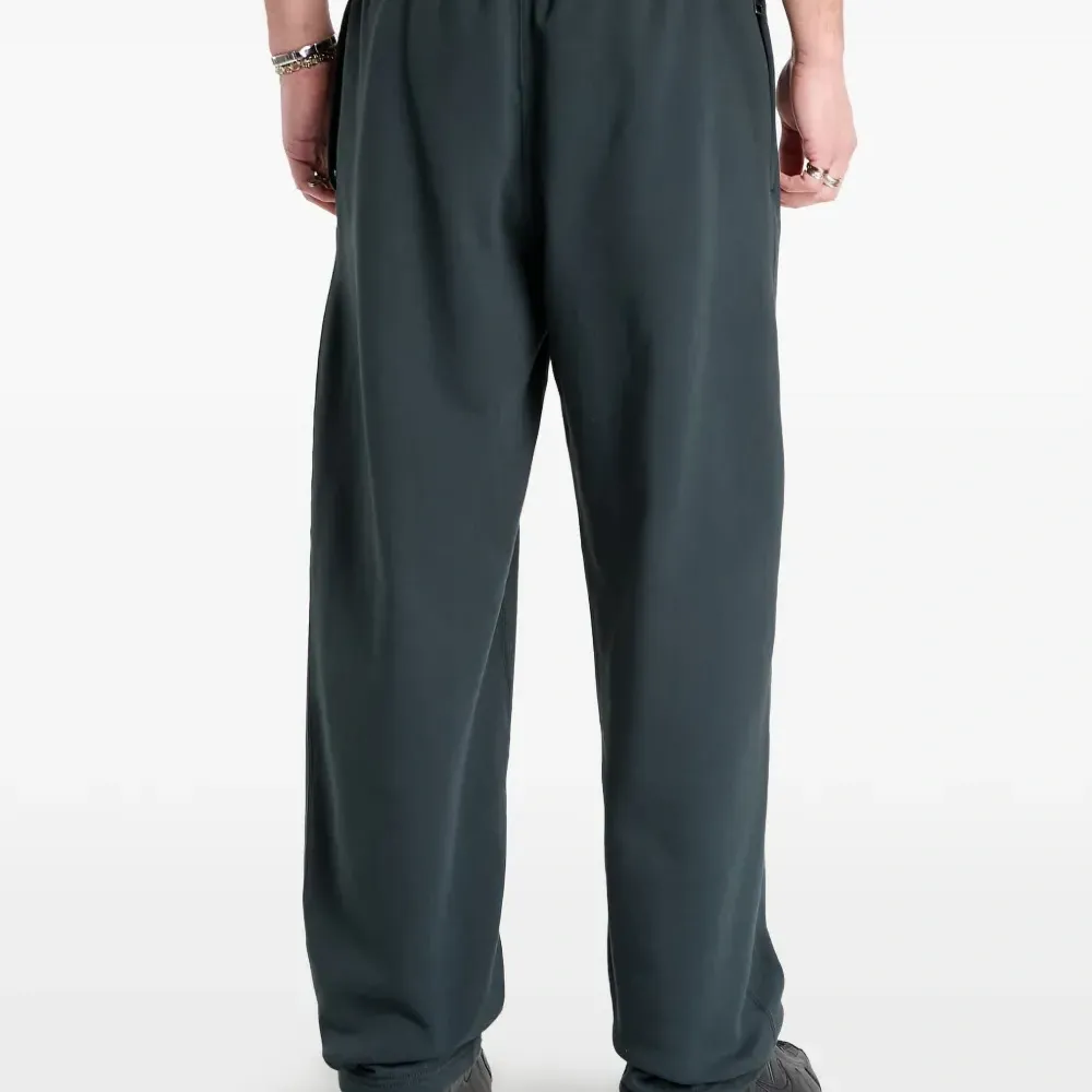 Флисовые спортивные брюки с завязками на штанинах