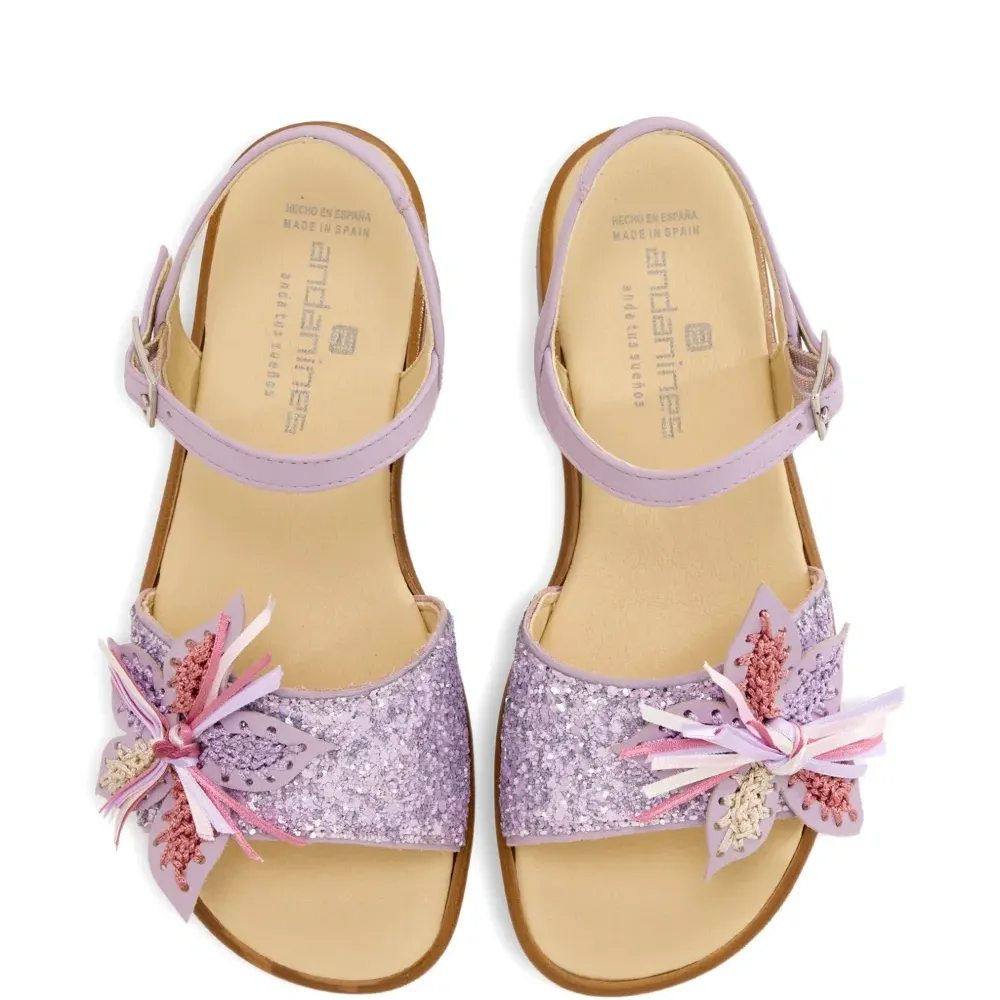 Блестящие сандалии с цветочным узором