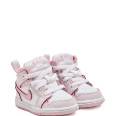 Кроссовки Jordan 1