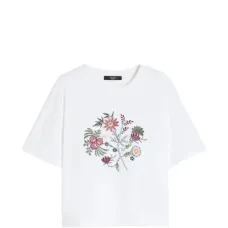 Футболка с цветочной вышивкой