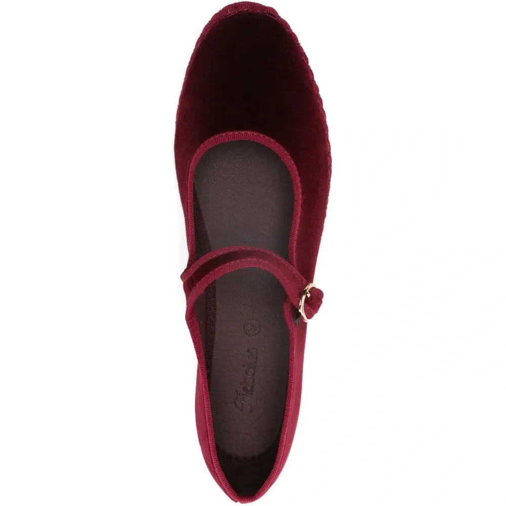 Балетки Lucrecia с одним ремешком