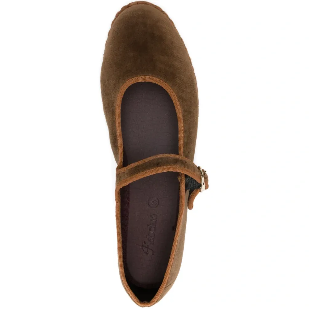 Балетки Mary Jane с пряжкой Yoki