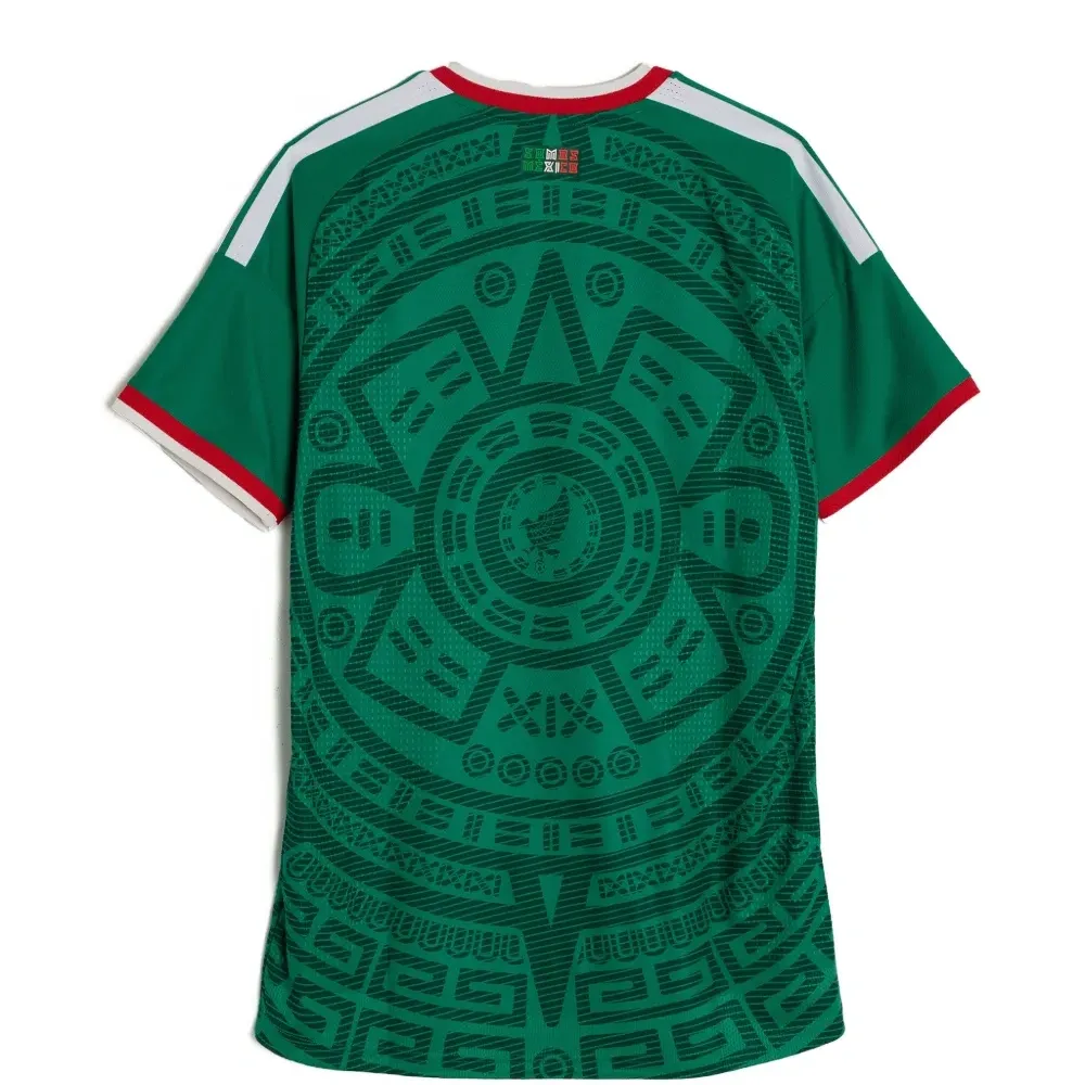 Футболка с узором FMF