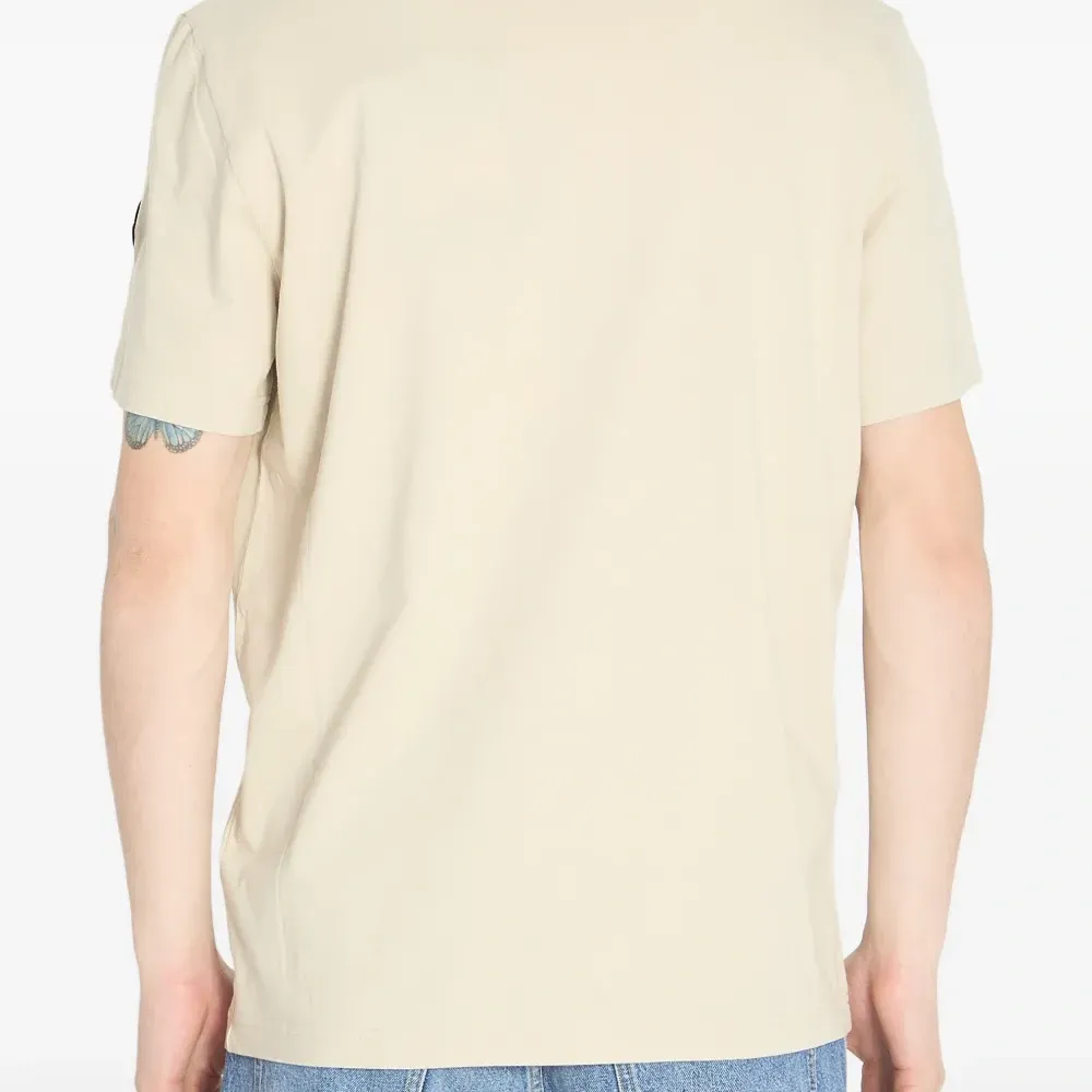 Футболка с короткими рукавами и логотипом