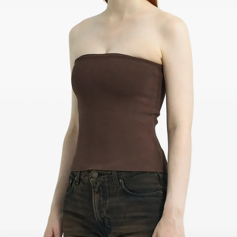 Топ без бретелек