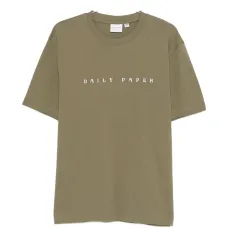 Футболка с логотипом