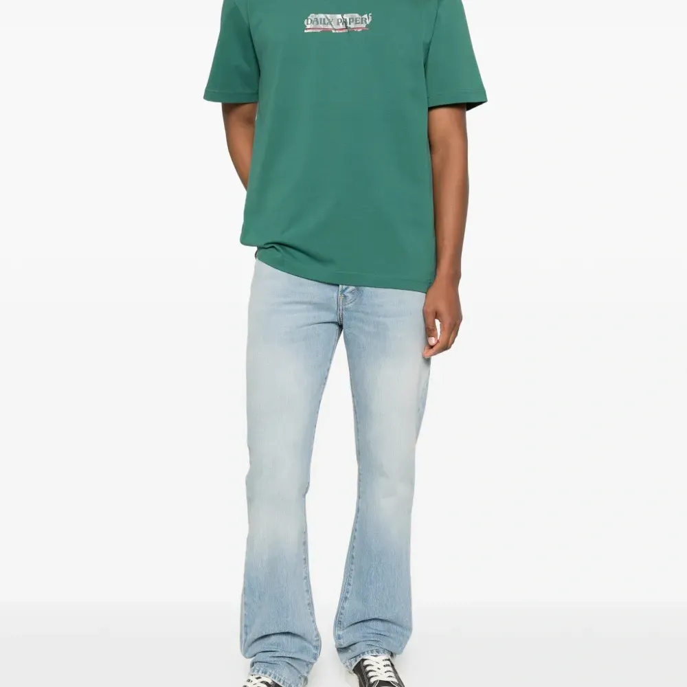 Футболка с нашивкой Dias