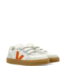 Кроссовки на липучках