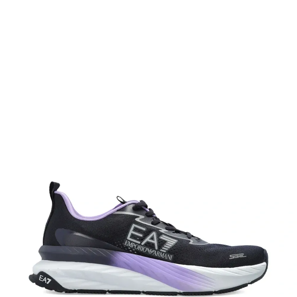 Кроссовки с логотипом