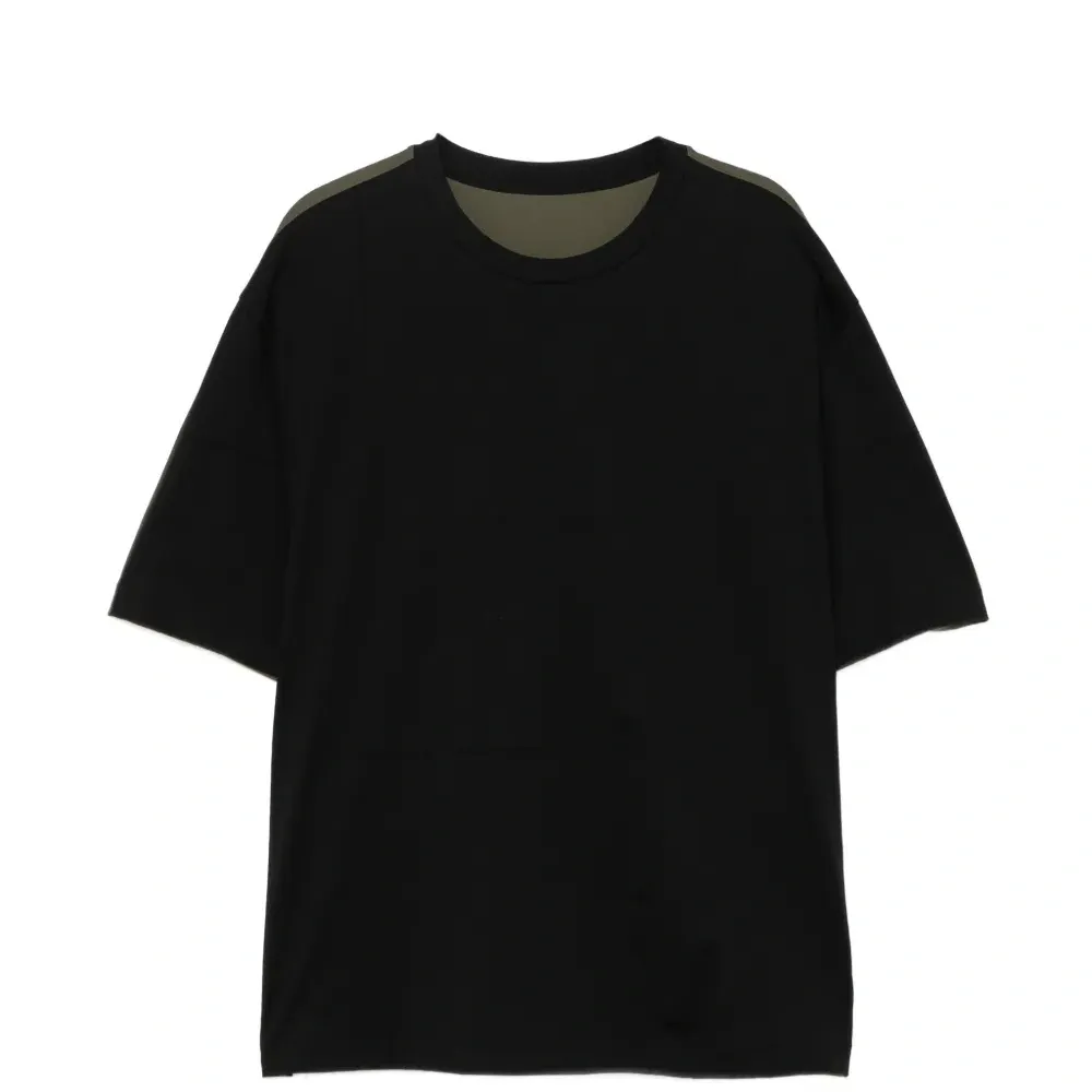 Футболка со вставками