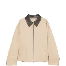 Куртка с контрастным воротником