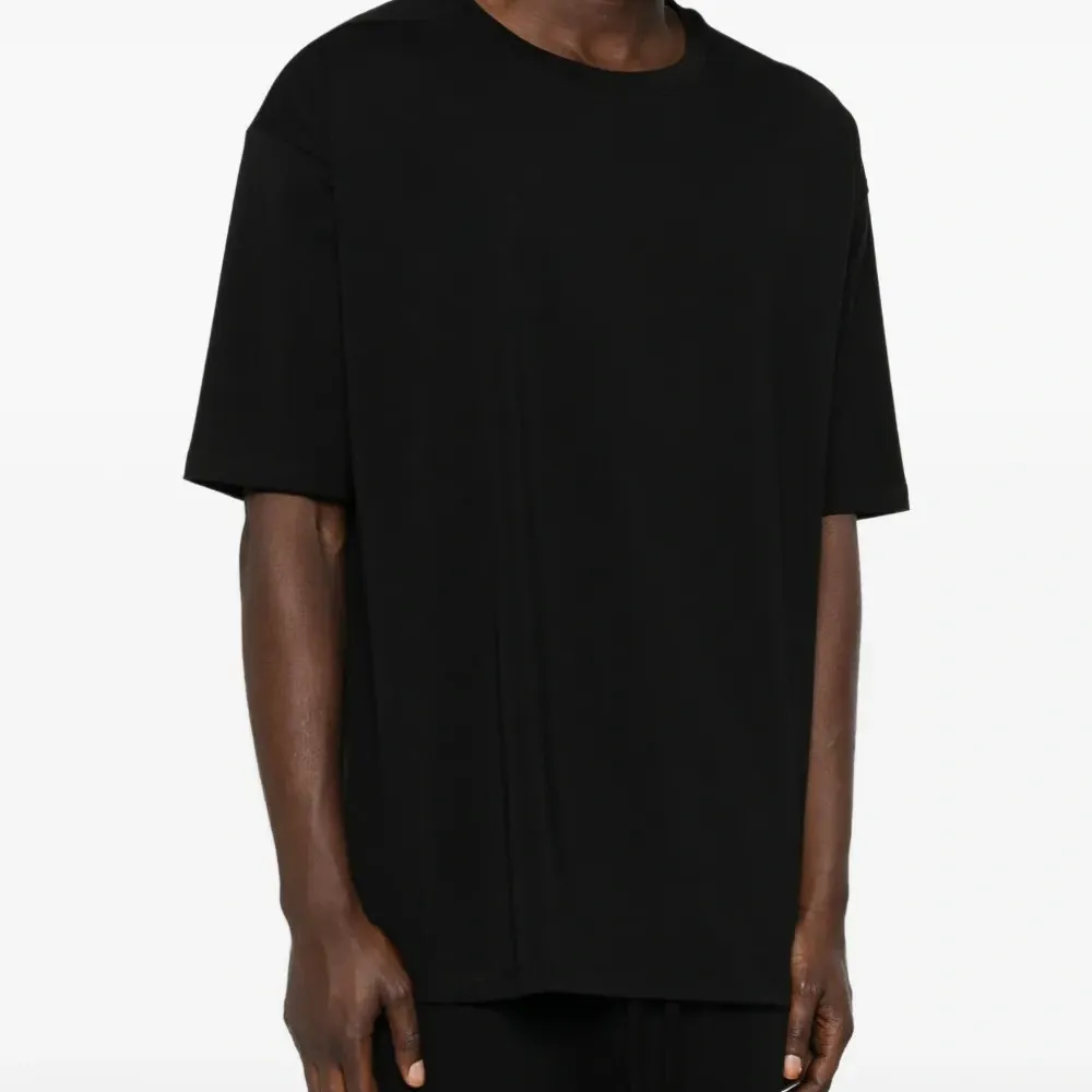 Футболка с короткими рукавами