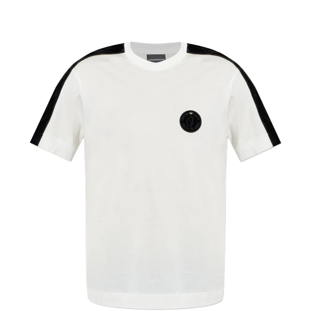 Футболка с нашивками к Лунному Новому году