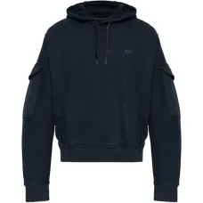 Худи на кулиске