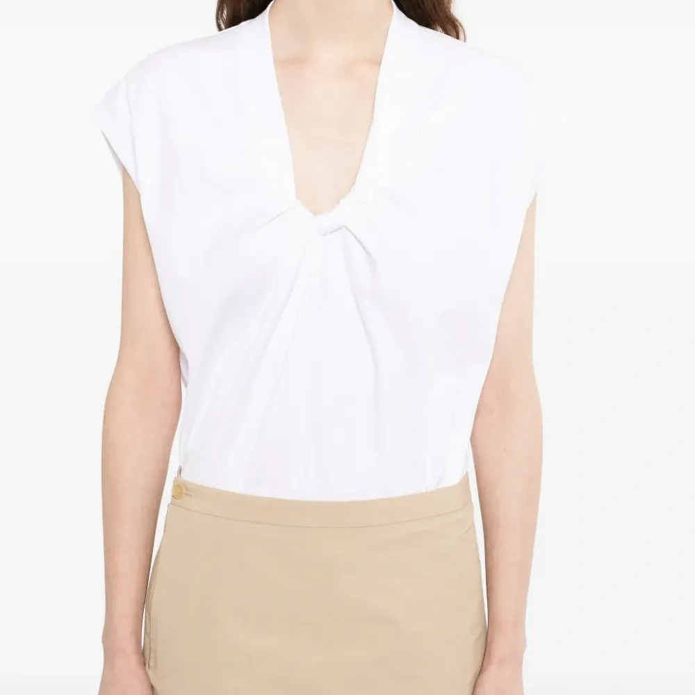 Плиссированная футболка без рукавов