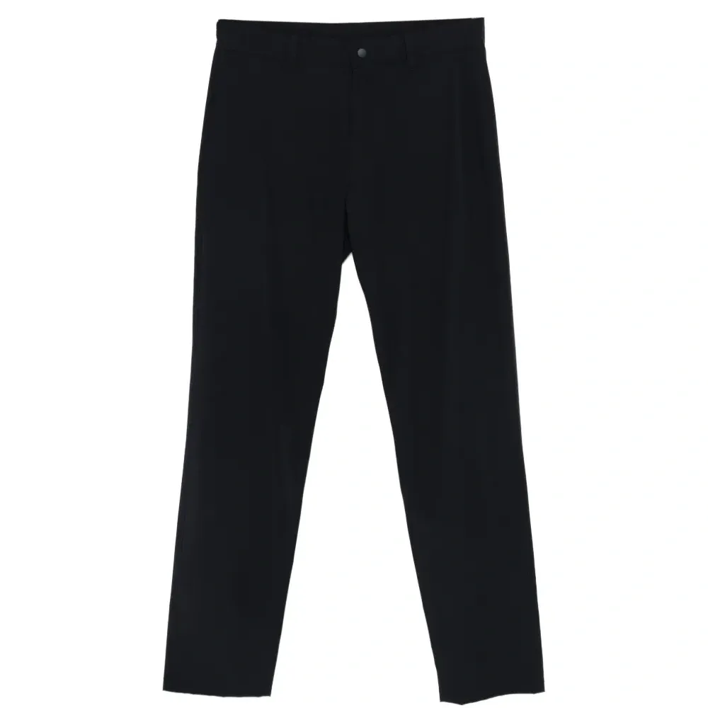 Брюки на пуговицах