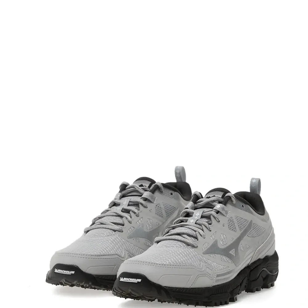 Кроссовки Wave Daichi LS