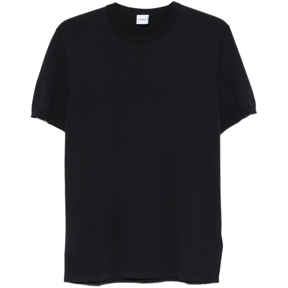 Вязаная футболка