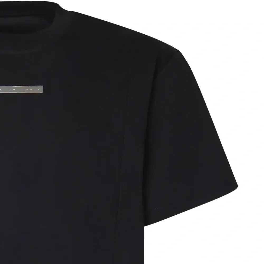 Футболка с панельным дизайном