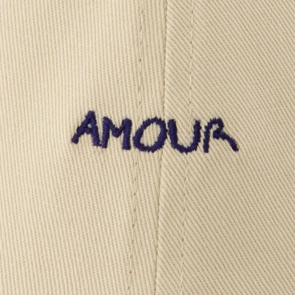 Бейсболка с вышивкой