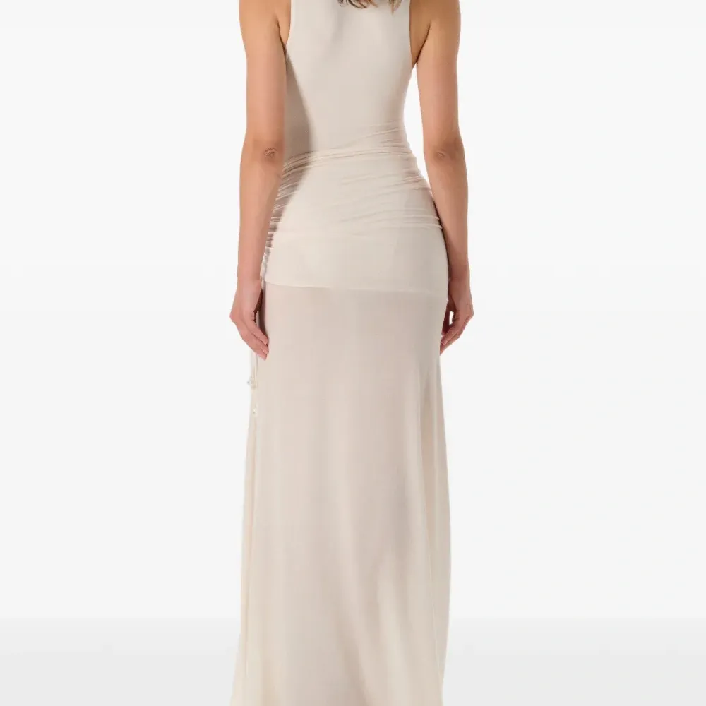 Боди с V-образным вырезом