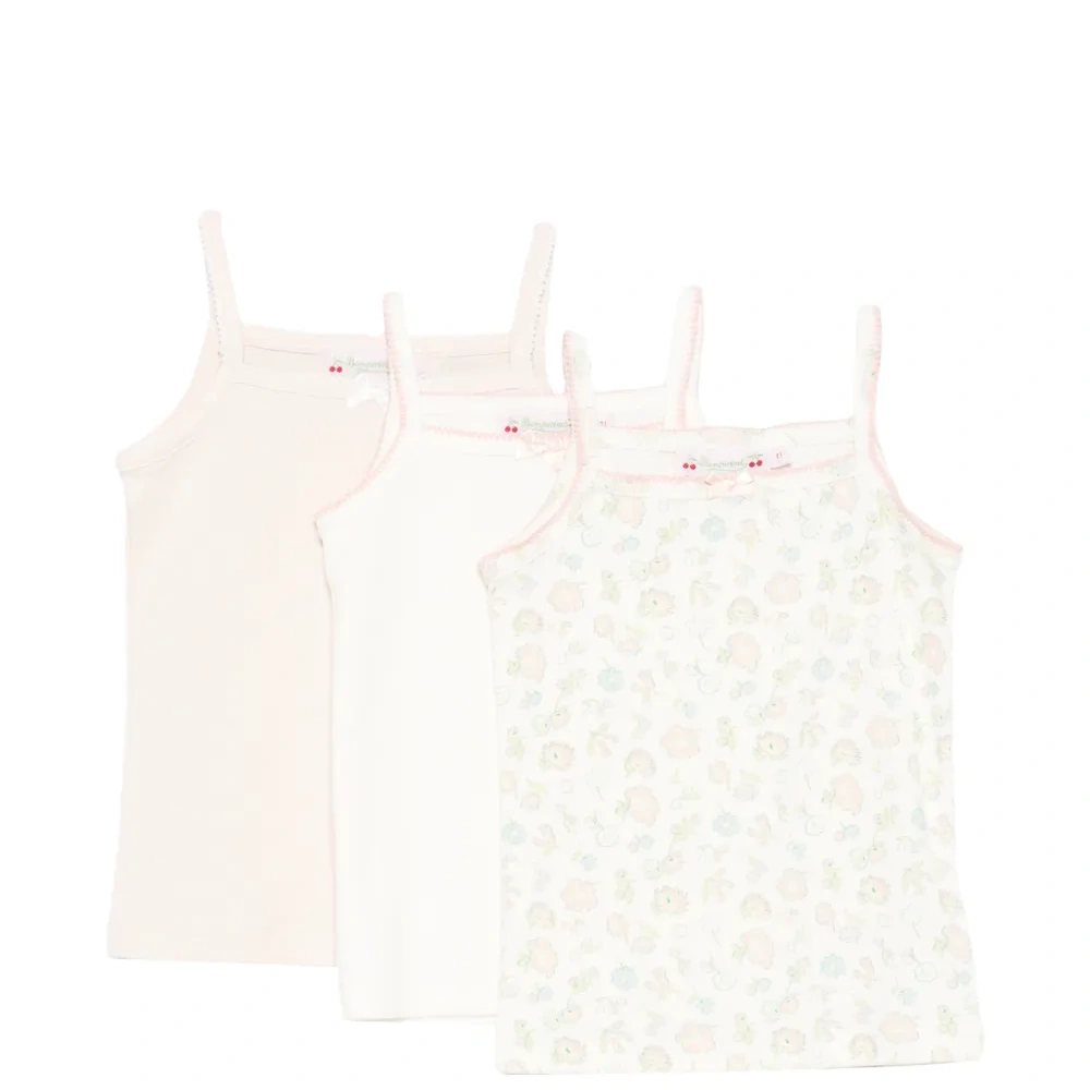 Футболки с цветочным принтом (набор из трёх штук)