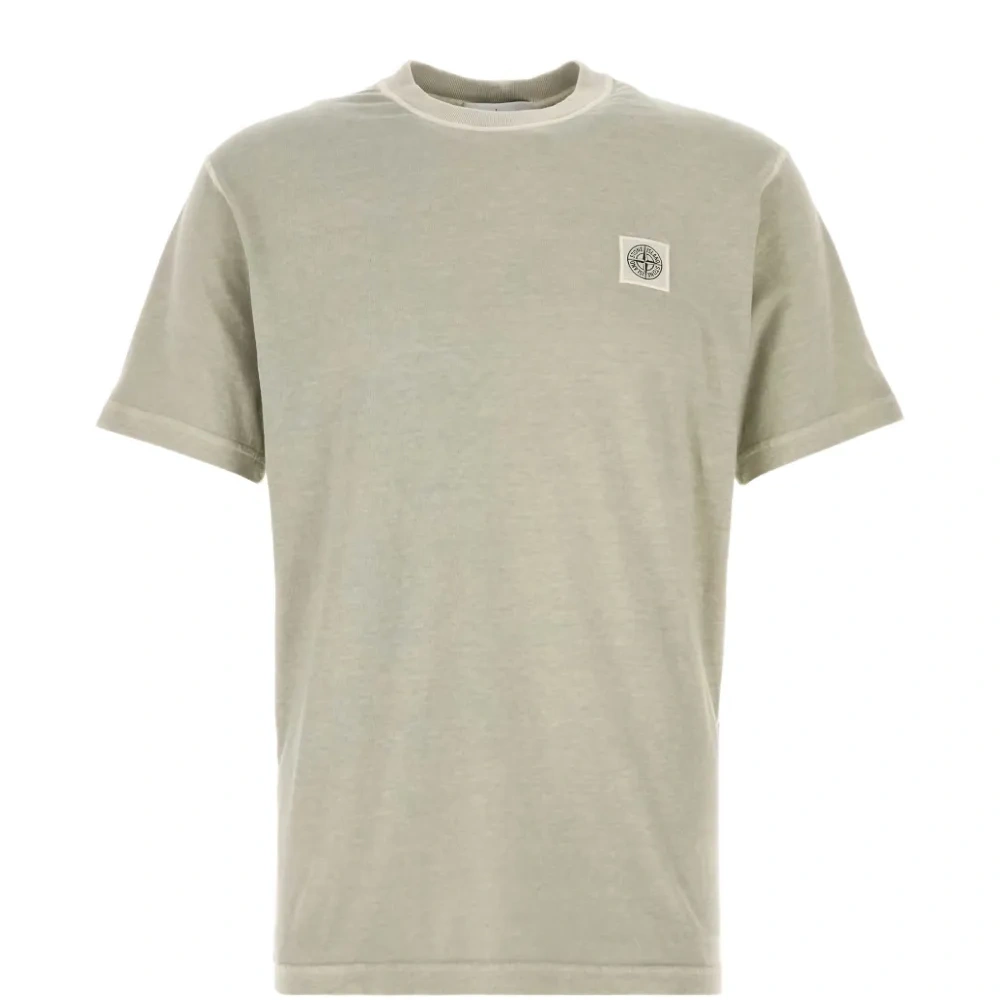 Футболка с нашивкой