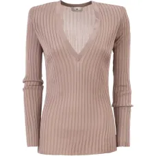 Футболка с V-образным вырезом Футболка с V-образным вырезом