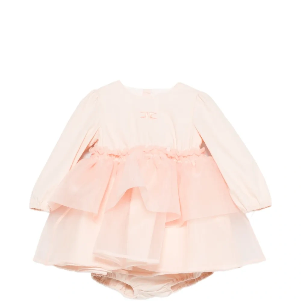 Платье с рюшами и вышитым логотипом