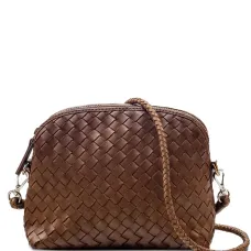 Объёмный клатч Fellini