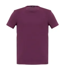 Футболка с круглым вырезом