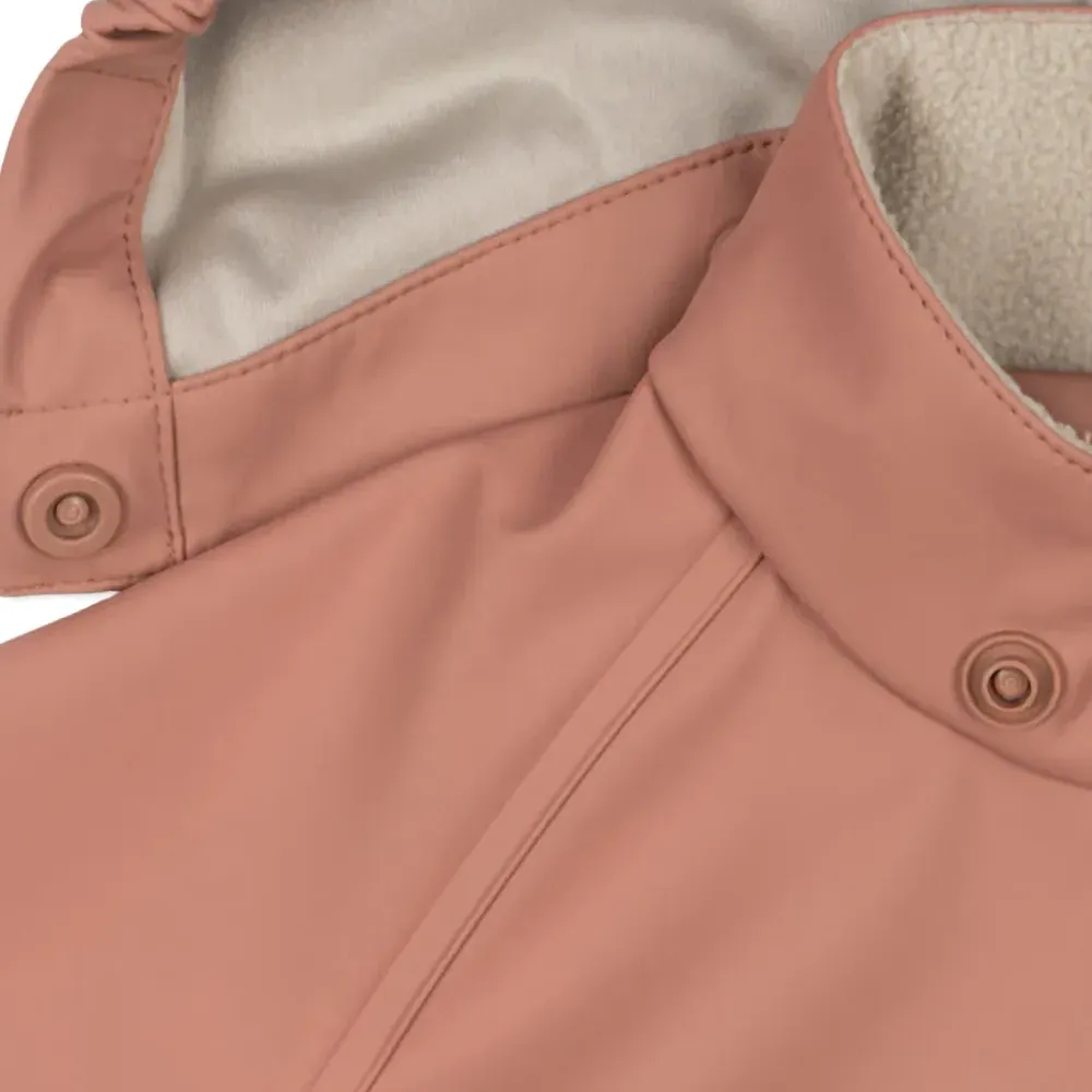 Костюм с капюшоном и штанами с вишневым декором