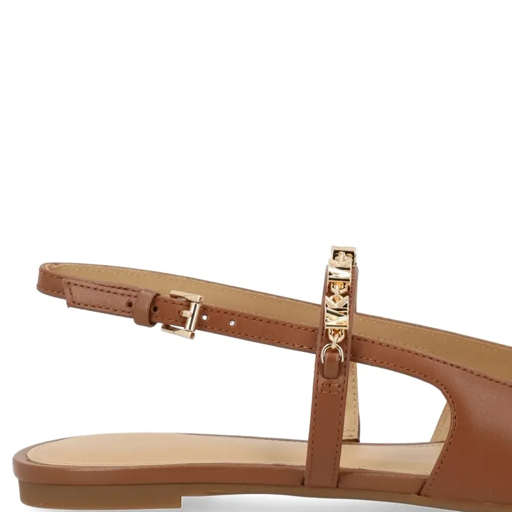 Остроконечные балетки Dina с ремешком на щиколотке