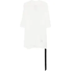 Футболка с круглым вырезом и короткими рукавами Футболка с круглым вырезом и короткими рукавами