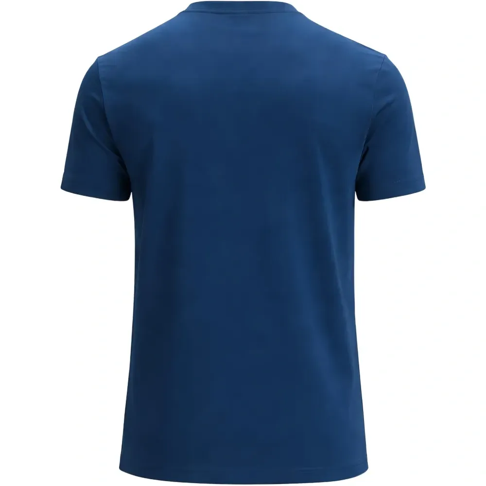 Футболка с логотипом