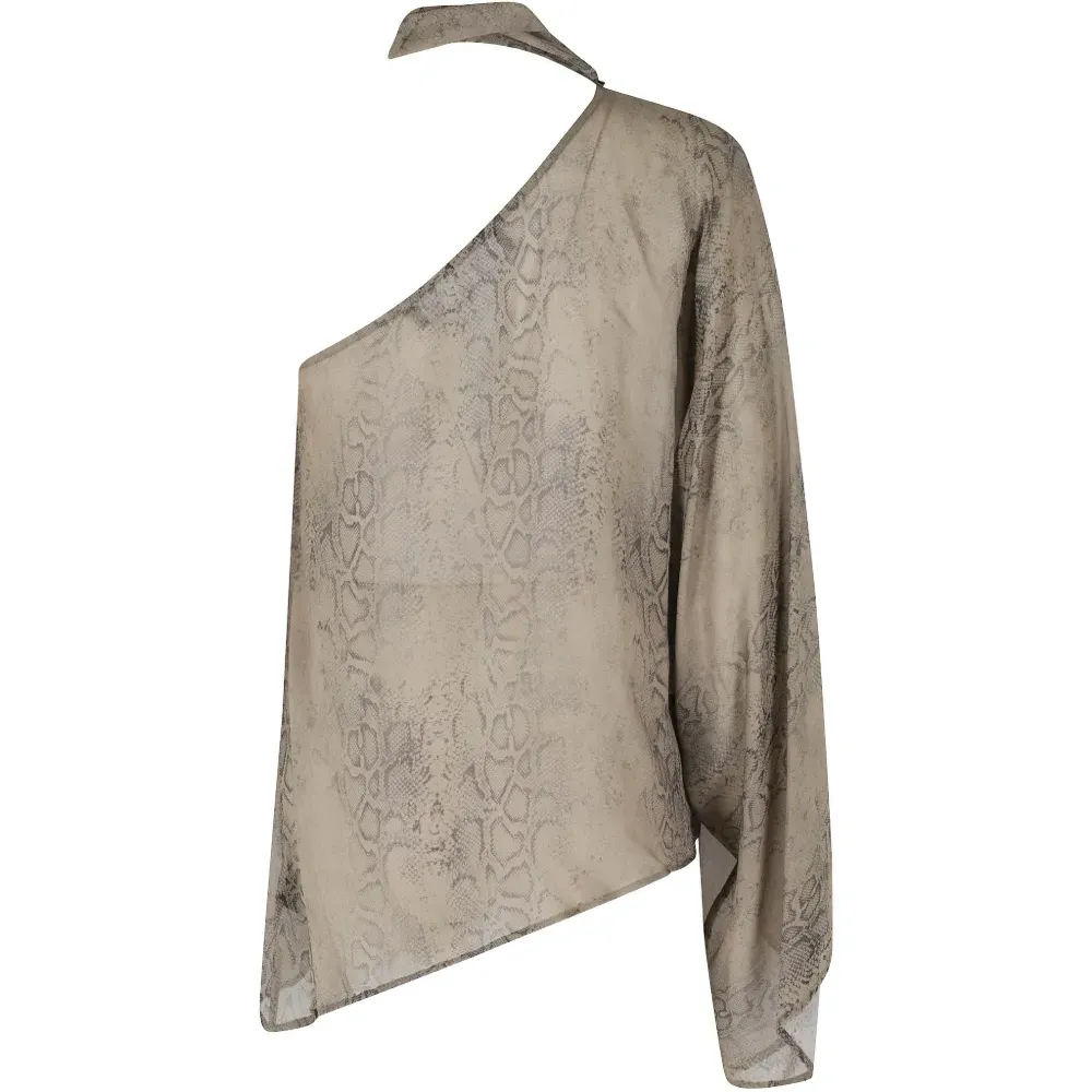 Блузка с принтом под змею