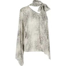 Блуза на одно плечо с принтом под змею Блуза на одно плечо с принтом под змею