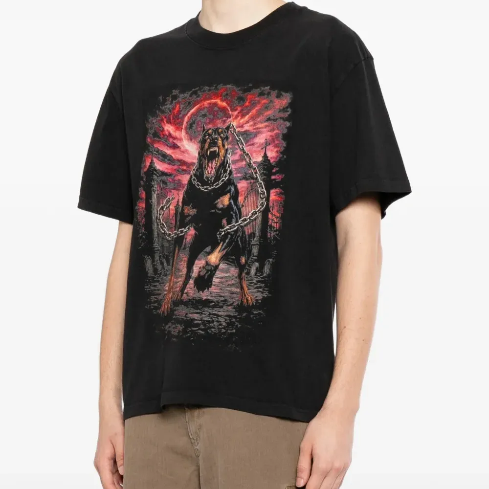 Футболка с графическим принтом