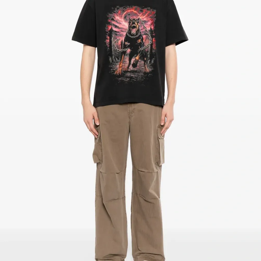 Футболка с графическим принтом