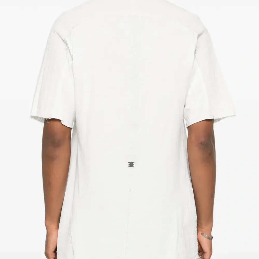 Футболка с необработанным краем