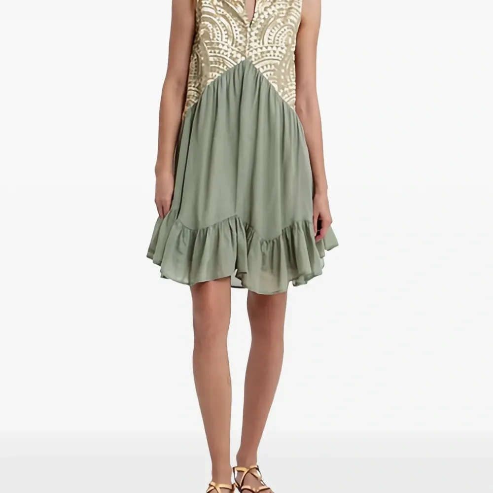 Мини-платье с геометрическим узором