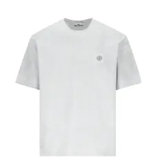 Футболка с нашивкой-логотипом