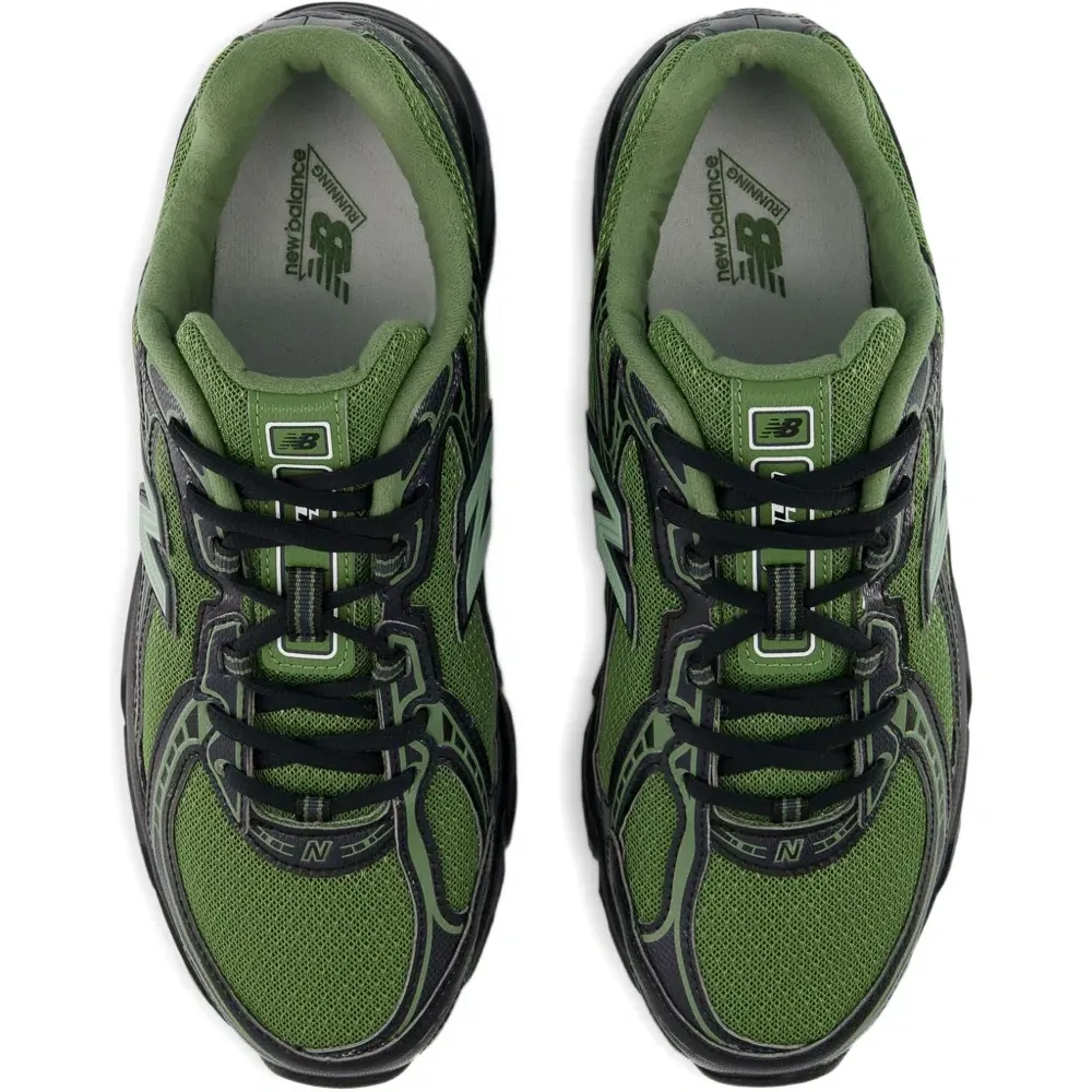 Кроссовки 740 с логотипом