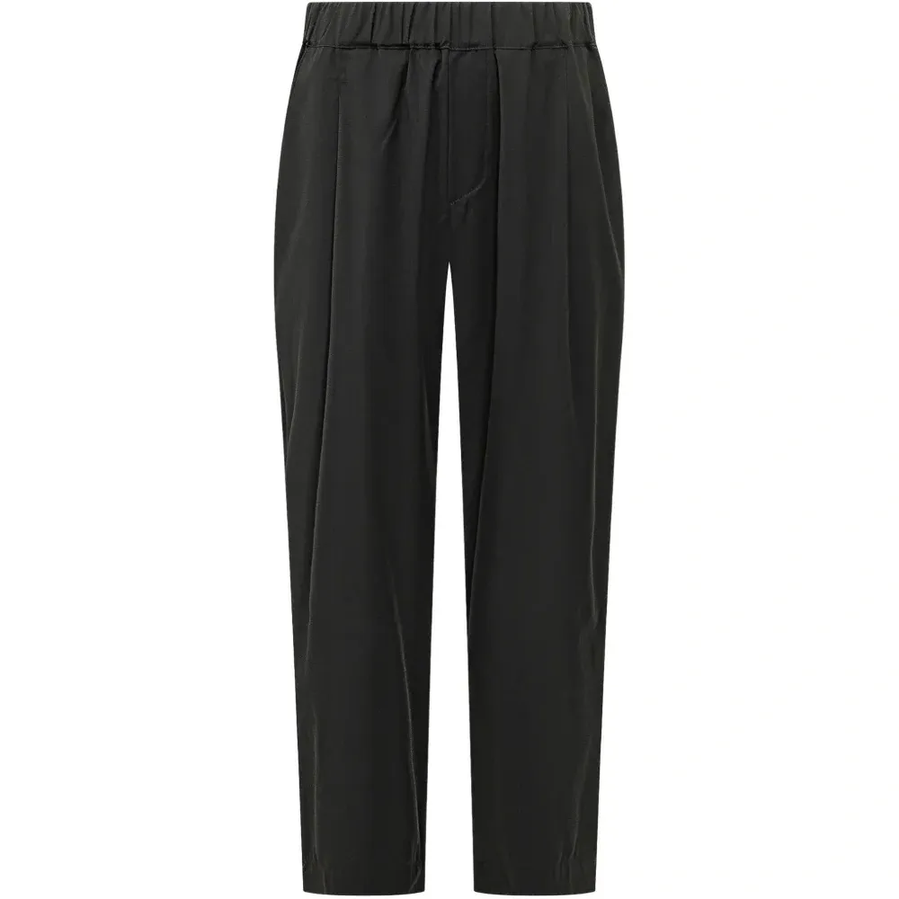 Брюки с нашивкой-логотипом