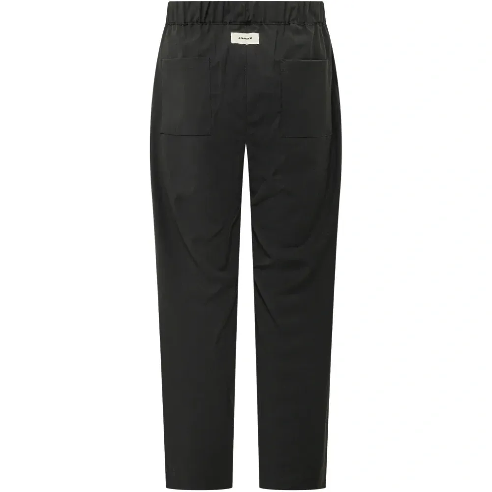 Брюки с нашивкой-логотипом